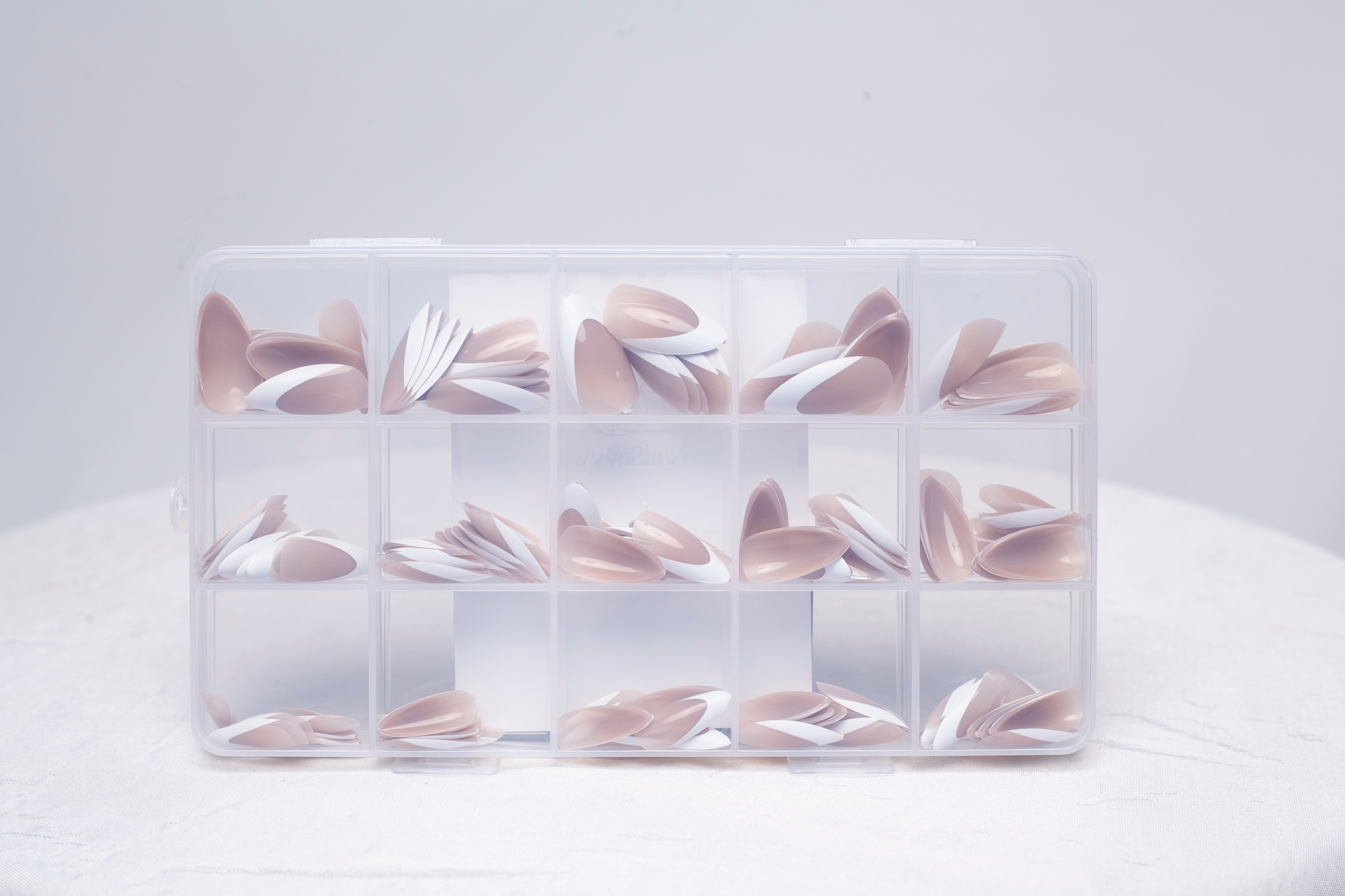 FT001A (Almond)