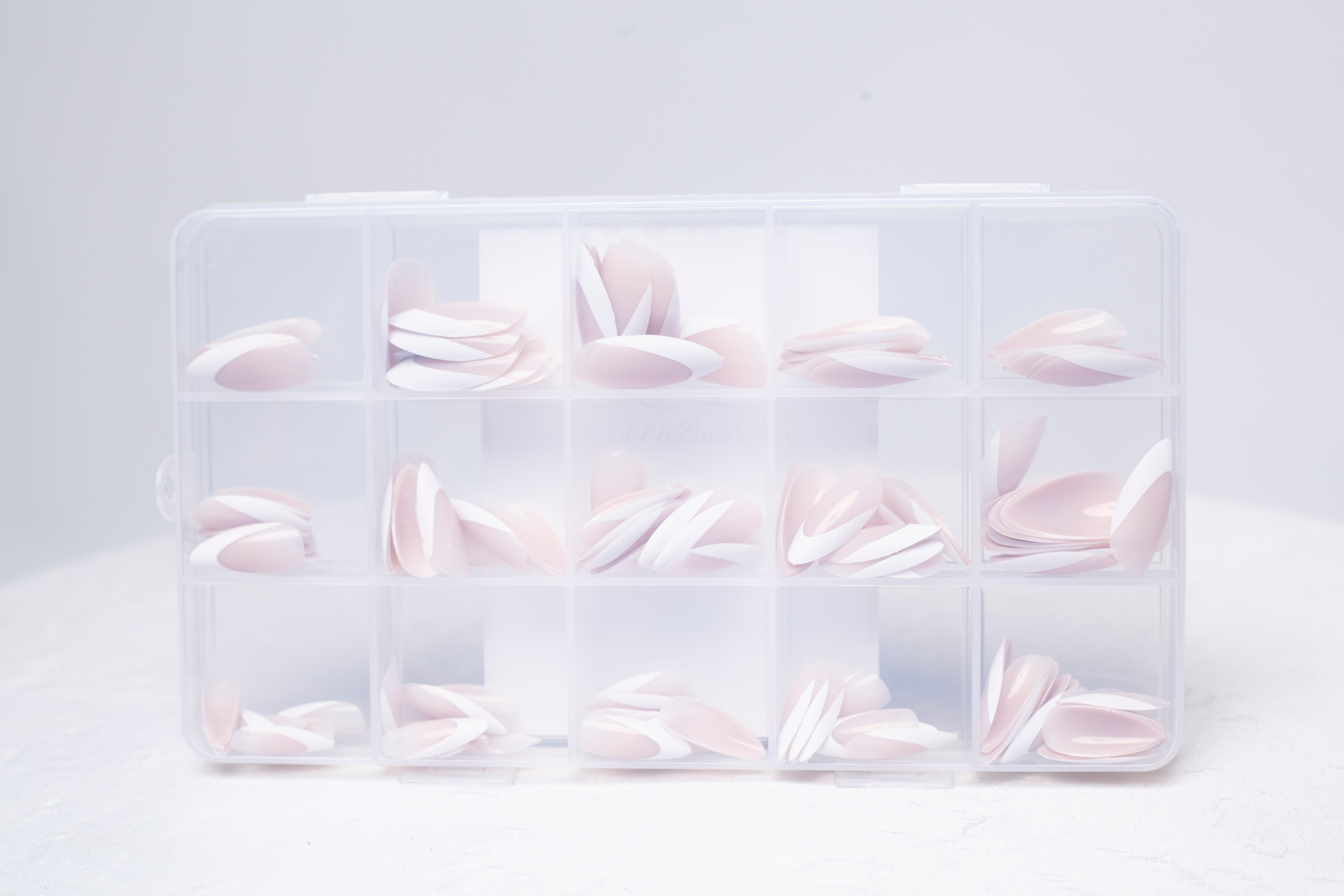FT002A (Almond)